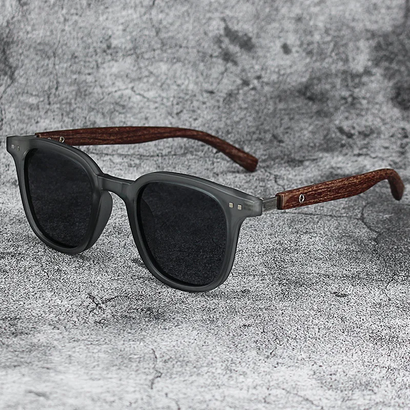 Polarized Wood Grain Sunglasses