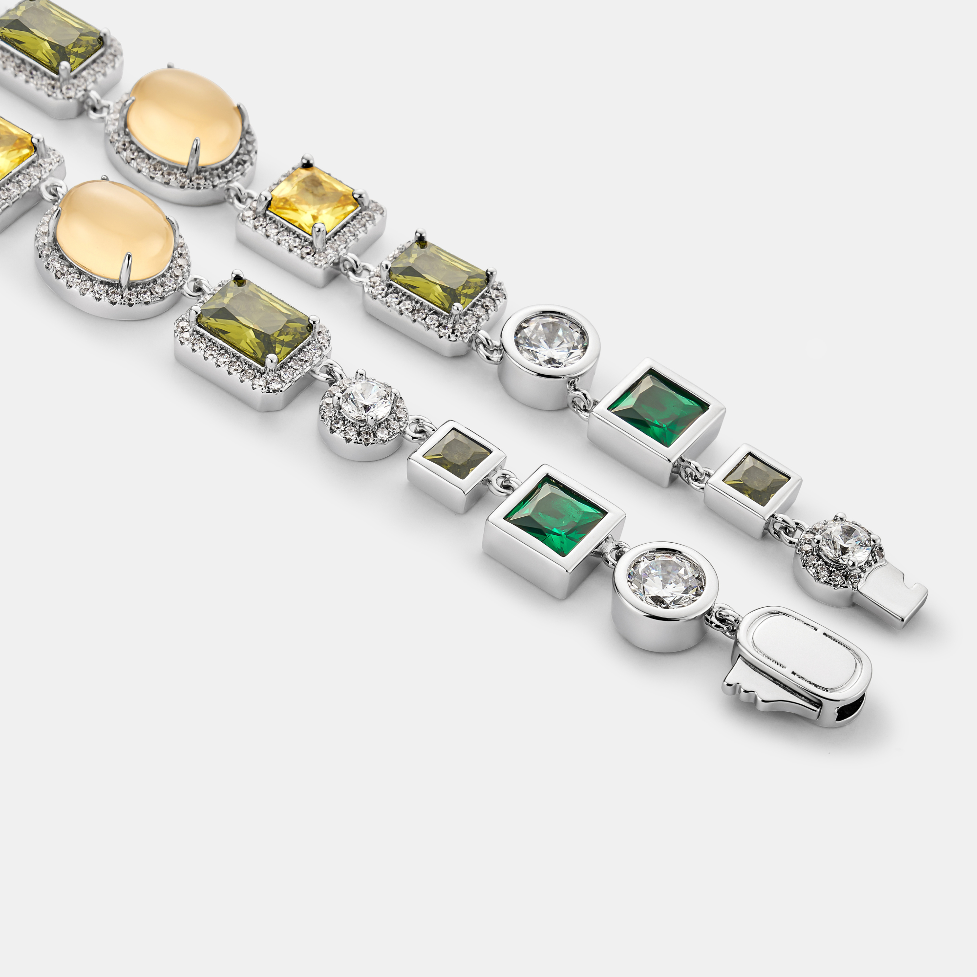 Collier en pierre précieuse émeraude (argent)